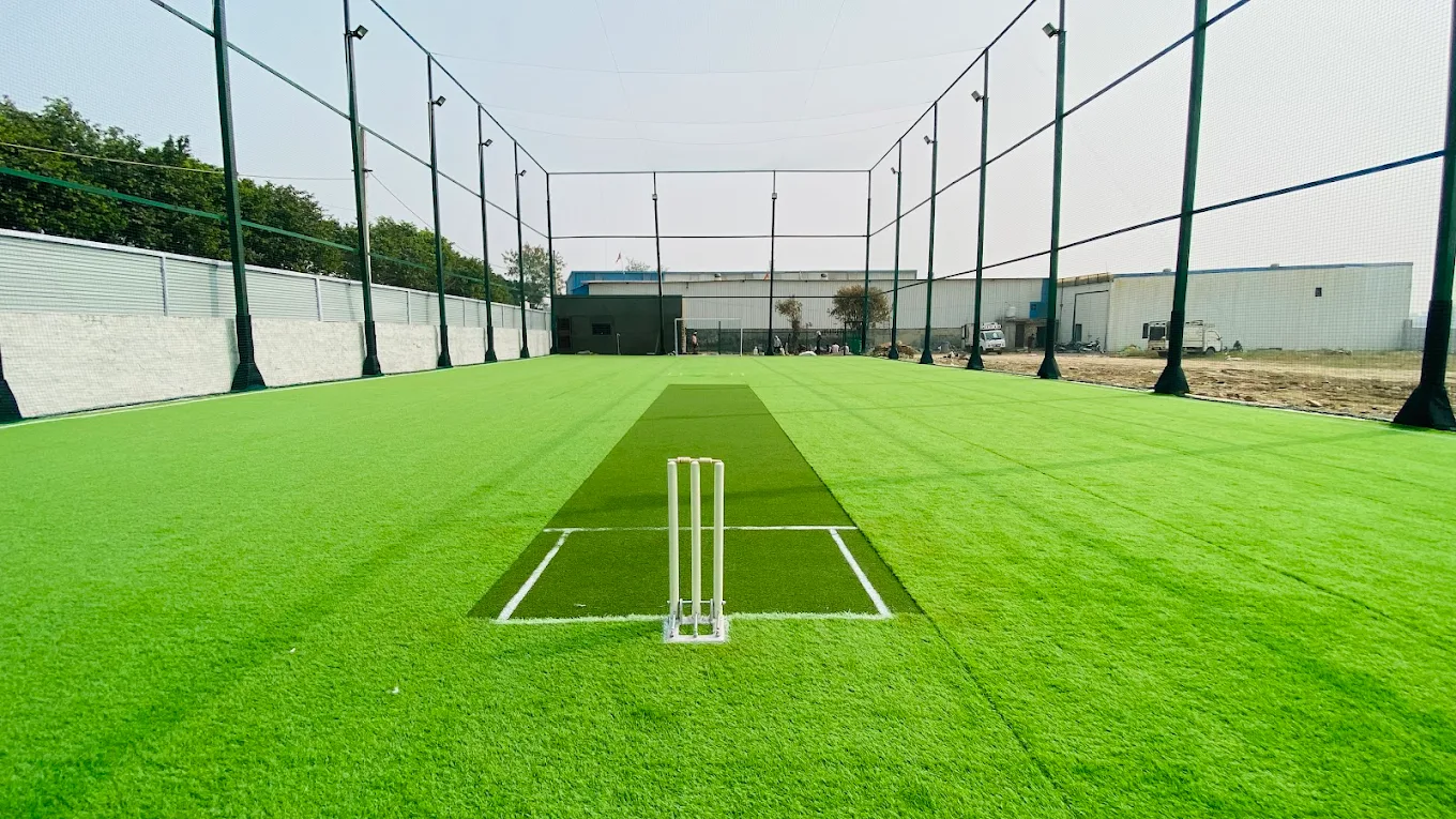 Howzat Box Cricket | Delhi | TurfBooking